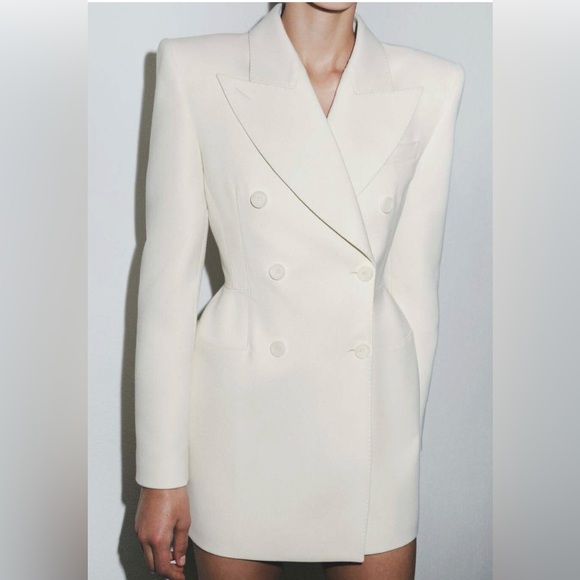 Elegant Cream Double-Breasted Women's Blazer - Zara - Picture 4 of 9